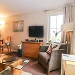 Cosy Corner In The Lakes Apartament *